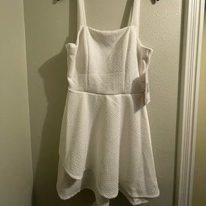 New with tags dry goods white dress.